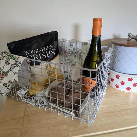 Eden Whitby * Aislaby